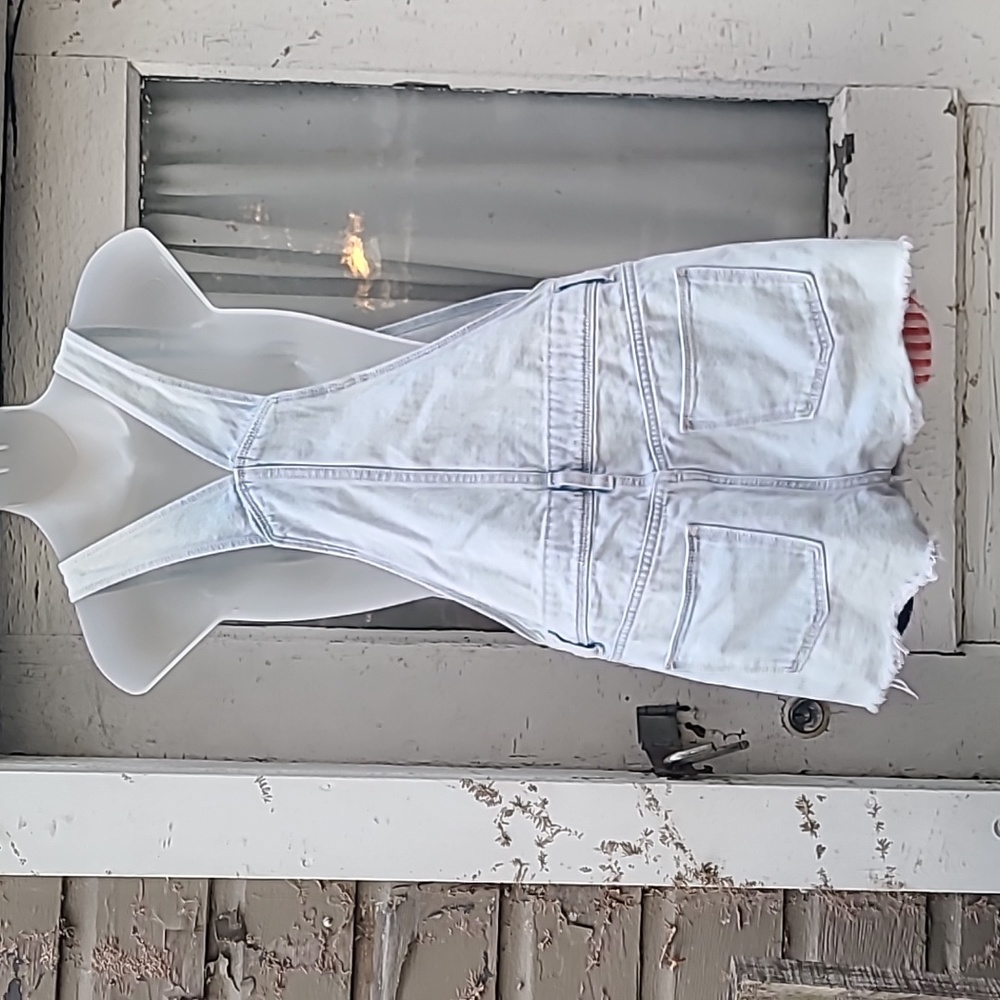 Overall - Picture 5 of 6